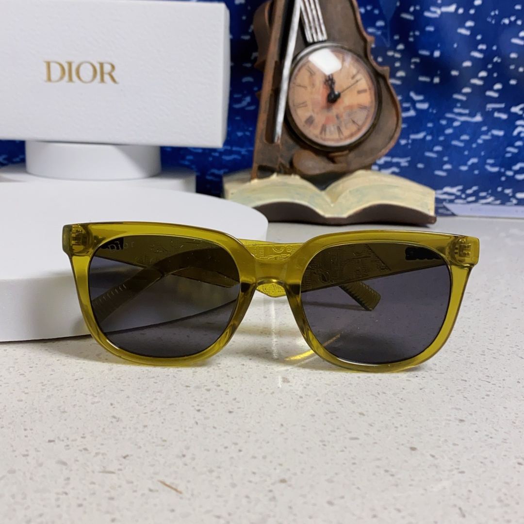 【男女兼用】2025S新作 Dior Sunglass · ディオール サングラス DiorB27 S3F
