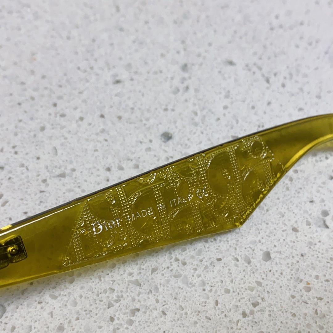 【男女兼用】2025S新作 Dior Sunglass · ディオール サングラス DiorB27 S3F