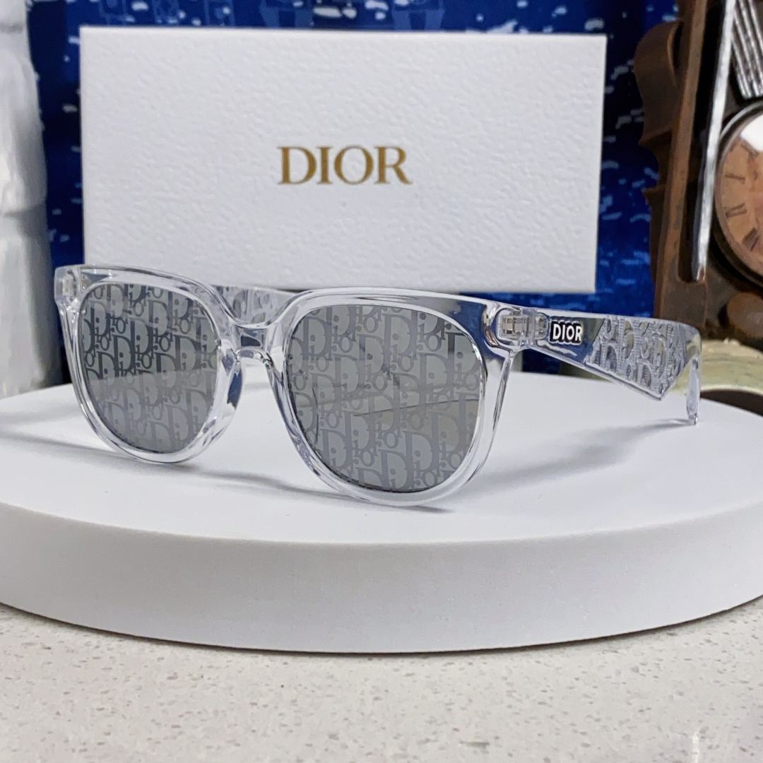 【男女兼用】2025S新作 Dior Sunglass · ディオール サングラス DiorB27 S3F