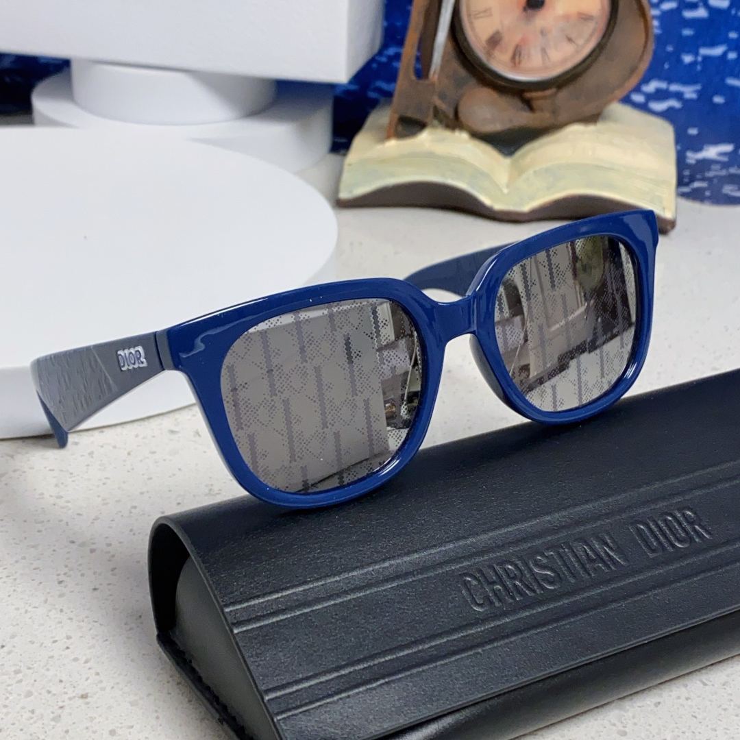 【男女兼用】2025S新作 Dior Sunglass · ディオール サングラス DiorB27 S3F-30B8
