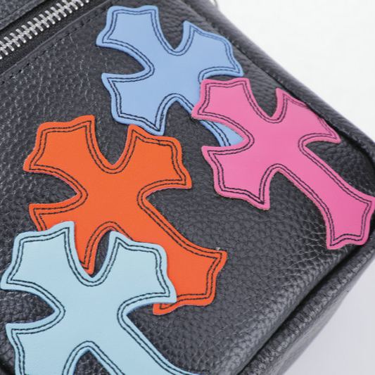 クロムハーツ（Chrome Hearts） マルチパッチレザーショルダーバッグ TAKA MINI LTHR｜ブラック × マルチ × 925シルバー