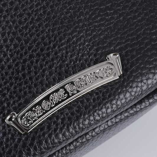 クロムハーツ（Chrome Hearts） マルチパッチレザーショルダーバッグ TAKA MINI LTHR｜ブラック × マルチ × 925シルバー