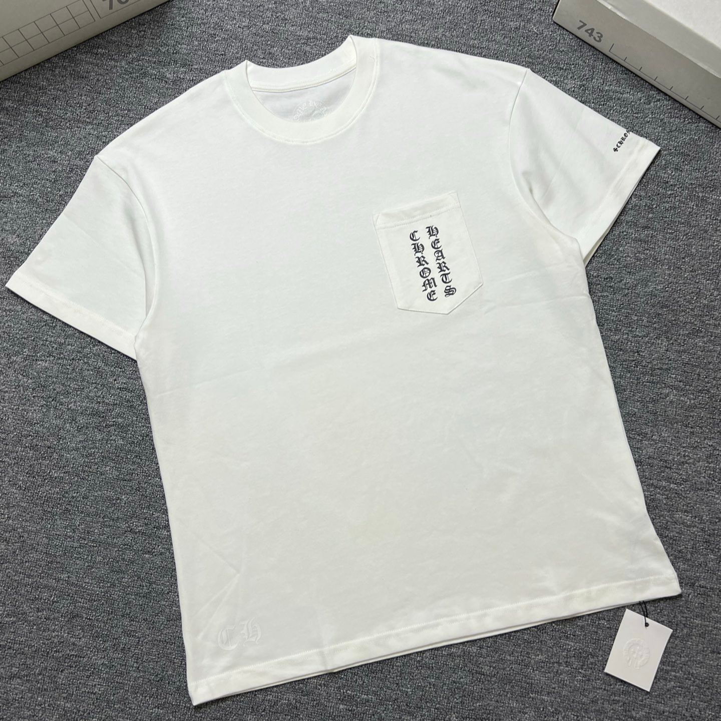 【今季注目】Chrome Hearts/クロムハーツ 2026夏新作 半袖 Tシャツ ブラック/ホワイト HT-26S22