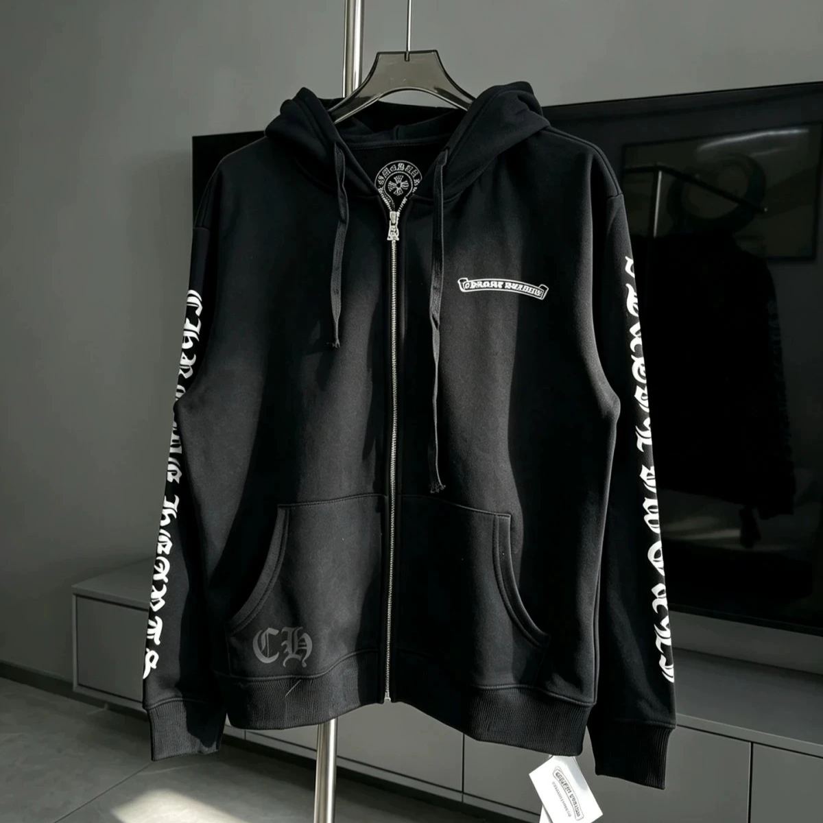 【クロムハーツ】 Chrome Hearts Zip Up Hoodie クロムハーツ パーカー ブラック【男女兼用】