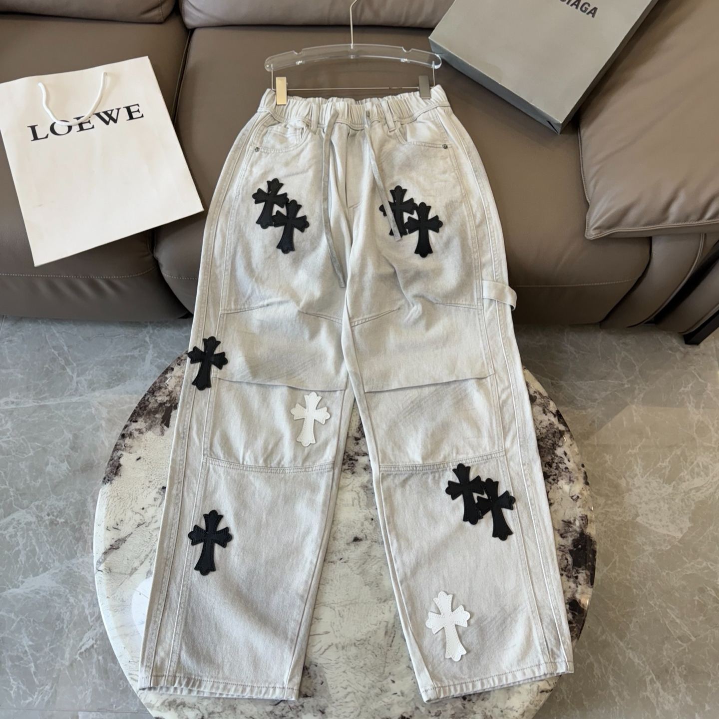 26SS クロムハーツ ホワイトクロスパッチ ダブルニーワークパンツ｜カーペンターパンツ メンズ