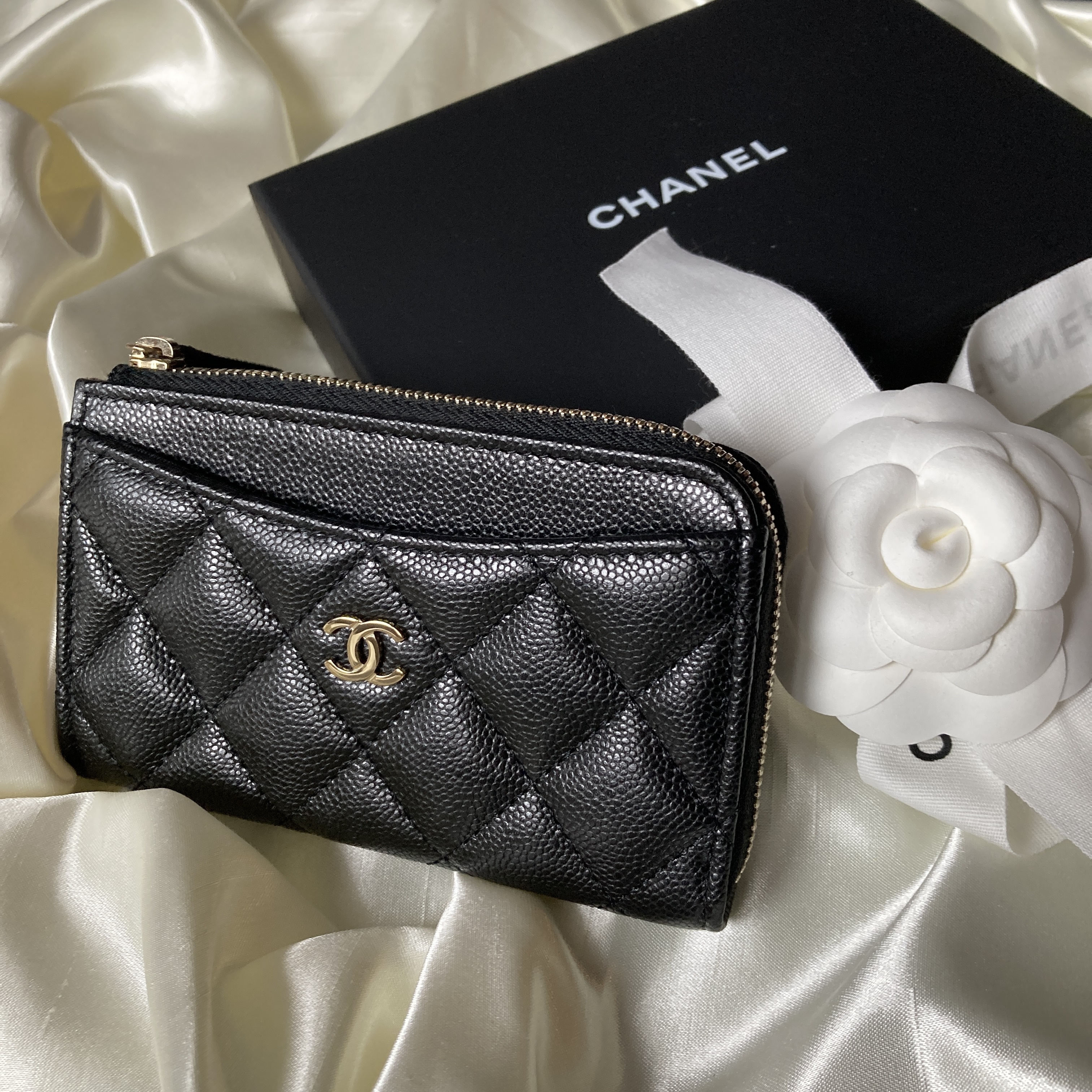 2025【CHANEL】シャネル　ココマーク　フラグメントケース