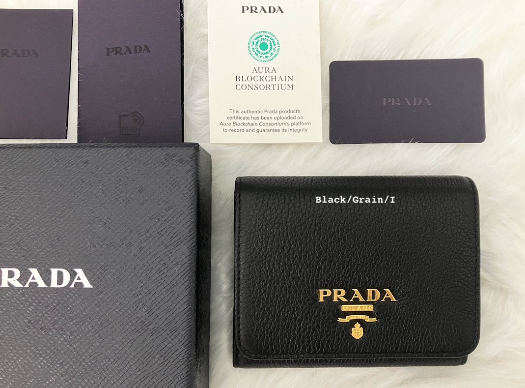 【PRADA】VIPセール ♪ Bifold Wallet 二つ折り財布 ♪