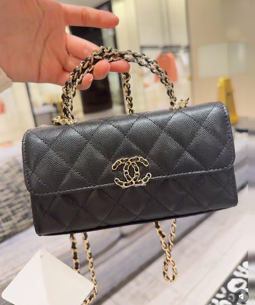 2025新作 *完売必至の限定色*【CHANEL】25S kelly ショルダーバッグ