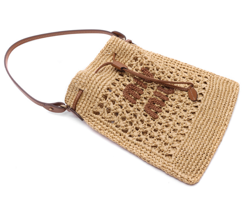 ♦MIUMIU♦かごバッグ☆正規品・安全発送☆