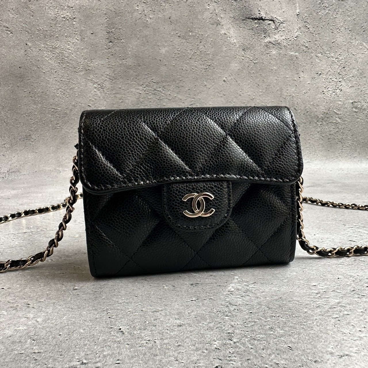 CHANEL ミニ チェーンウォレット