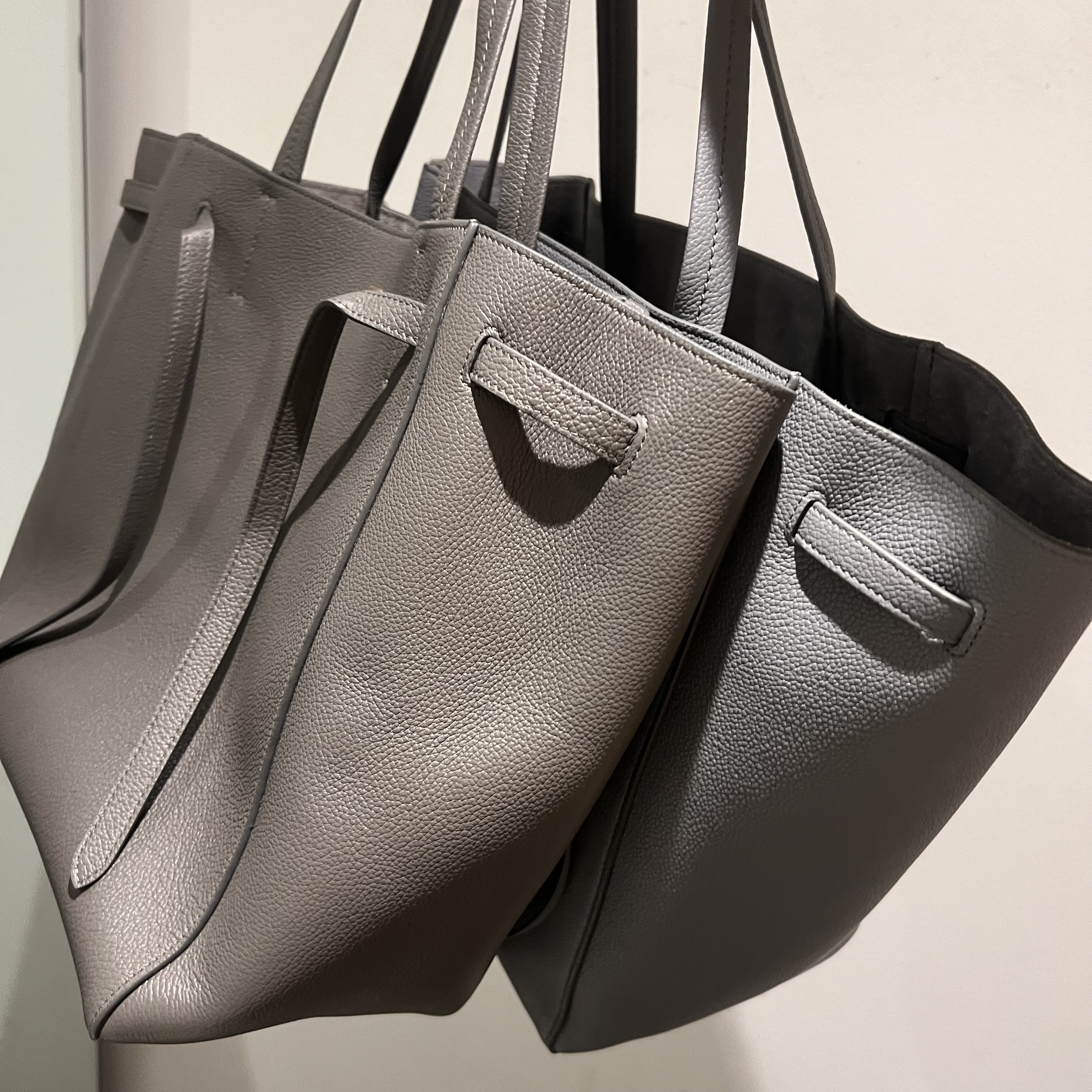 【CELINE直営】限定数セール！カバファントム スモール グレー系