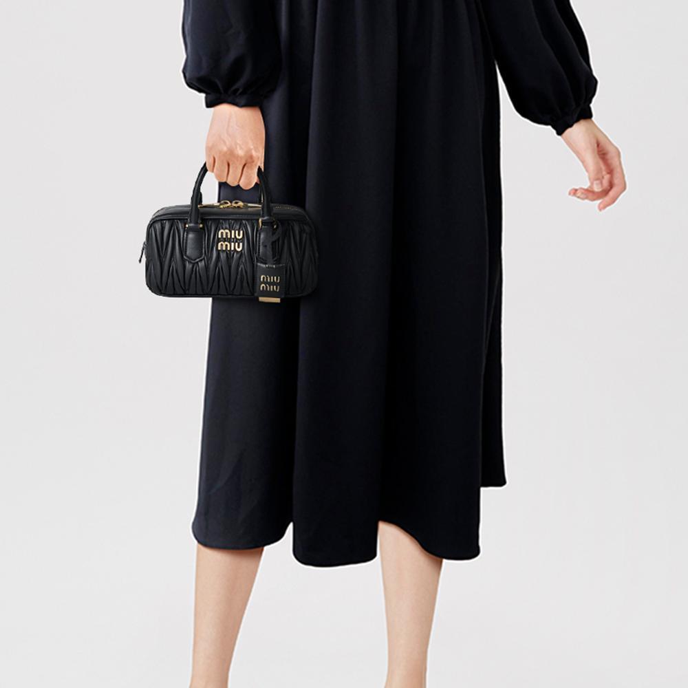 MiuMiu 新作 レディース ショルダーバッグ・ポシェット MINI