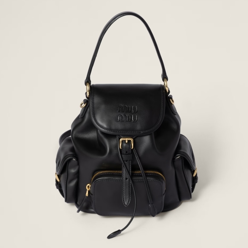 【入手困難】MiuMiu/ミュウミュウ ★ 新生活にも　レザー バックパック【スモール】