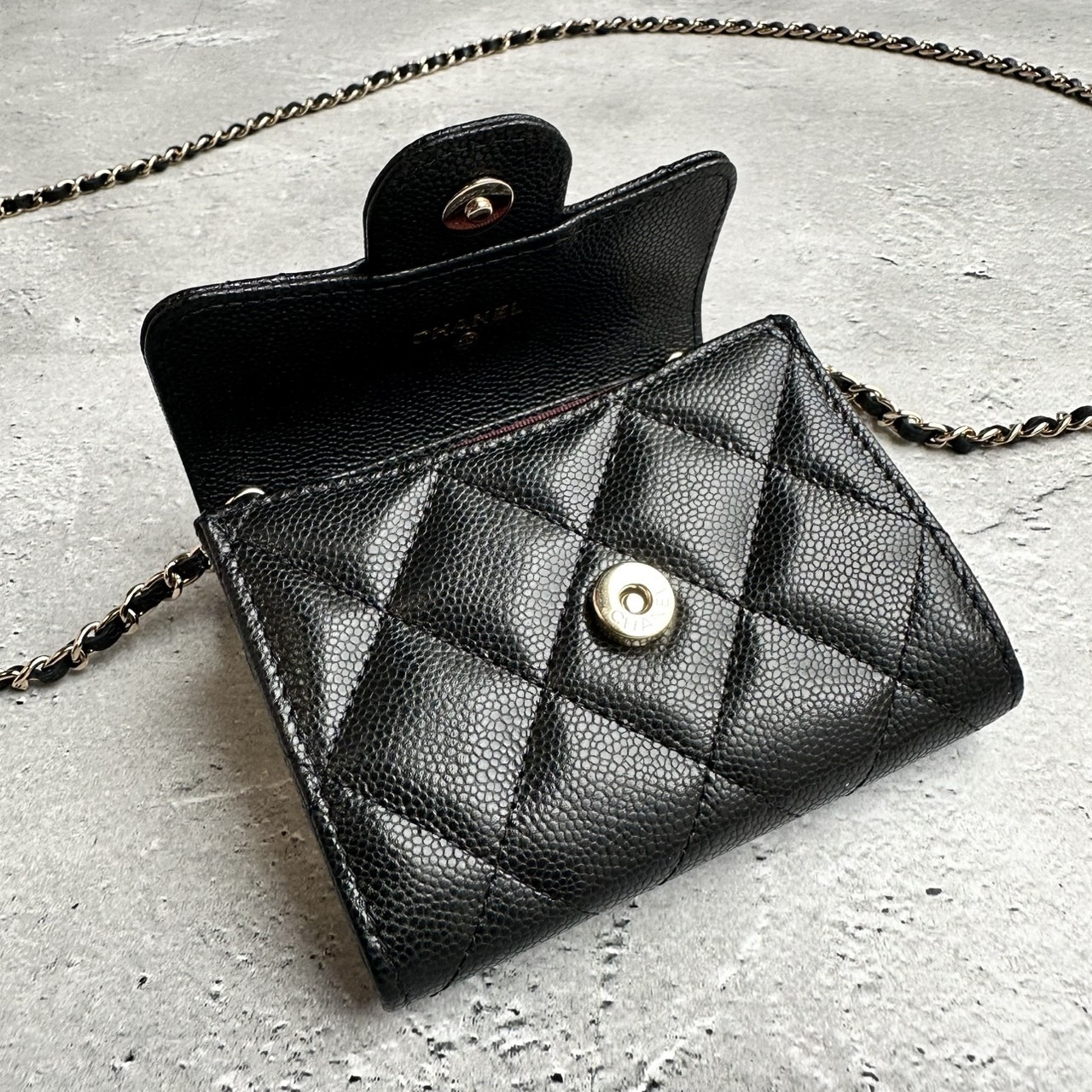 CHANEL ミニ チェーンウォレット