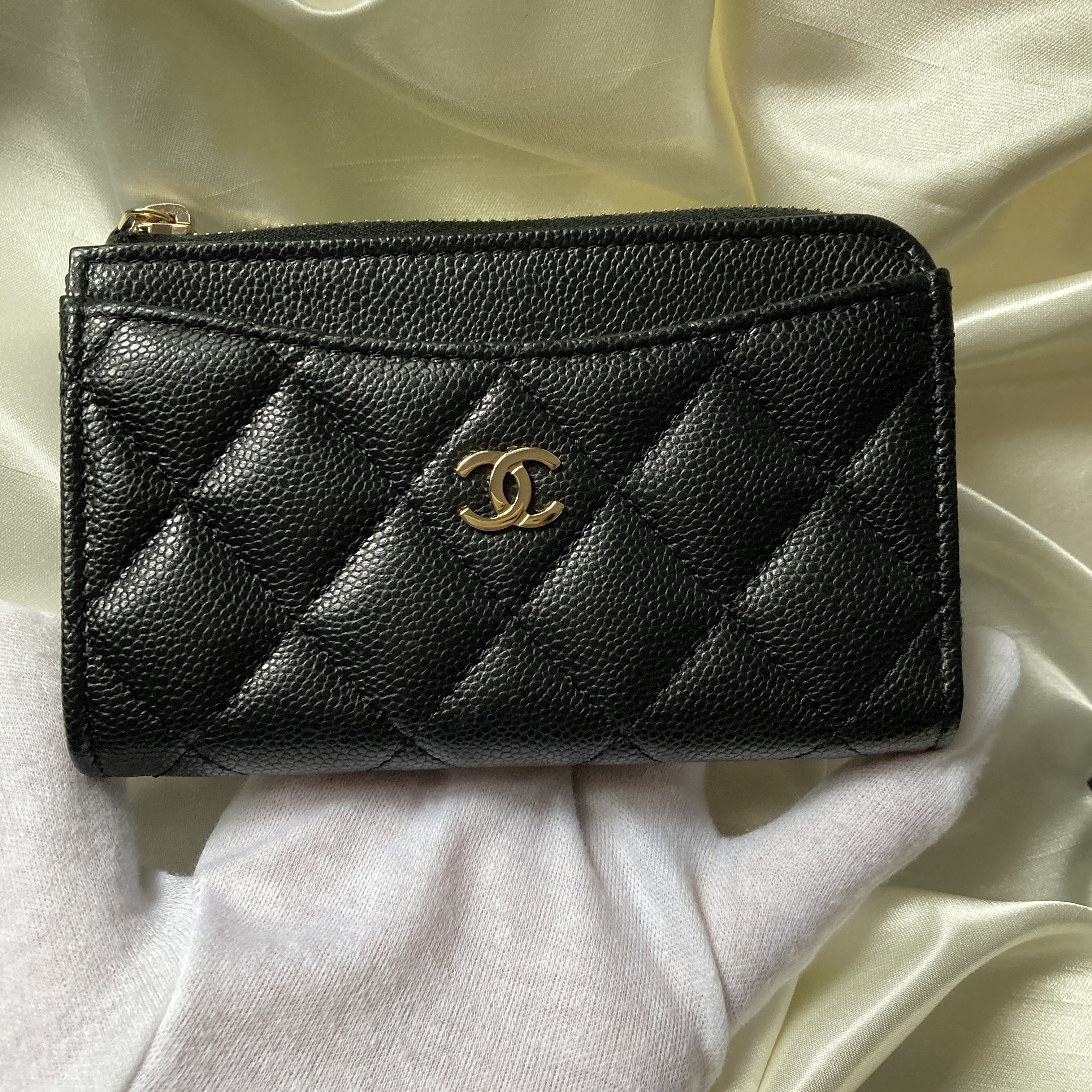 2025【CHANEL】シャネル　ココマーク　フラグメントケース