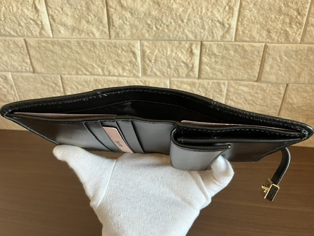 国内発送☆セール！miumiu コンパクト ベルト ウォレット