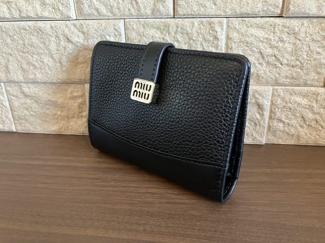 国内発送☆セール！miumiu コンパクト ベルト ウォレット