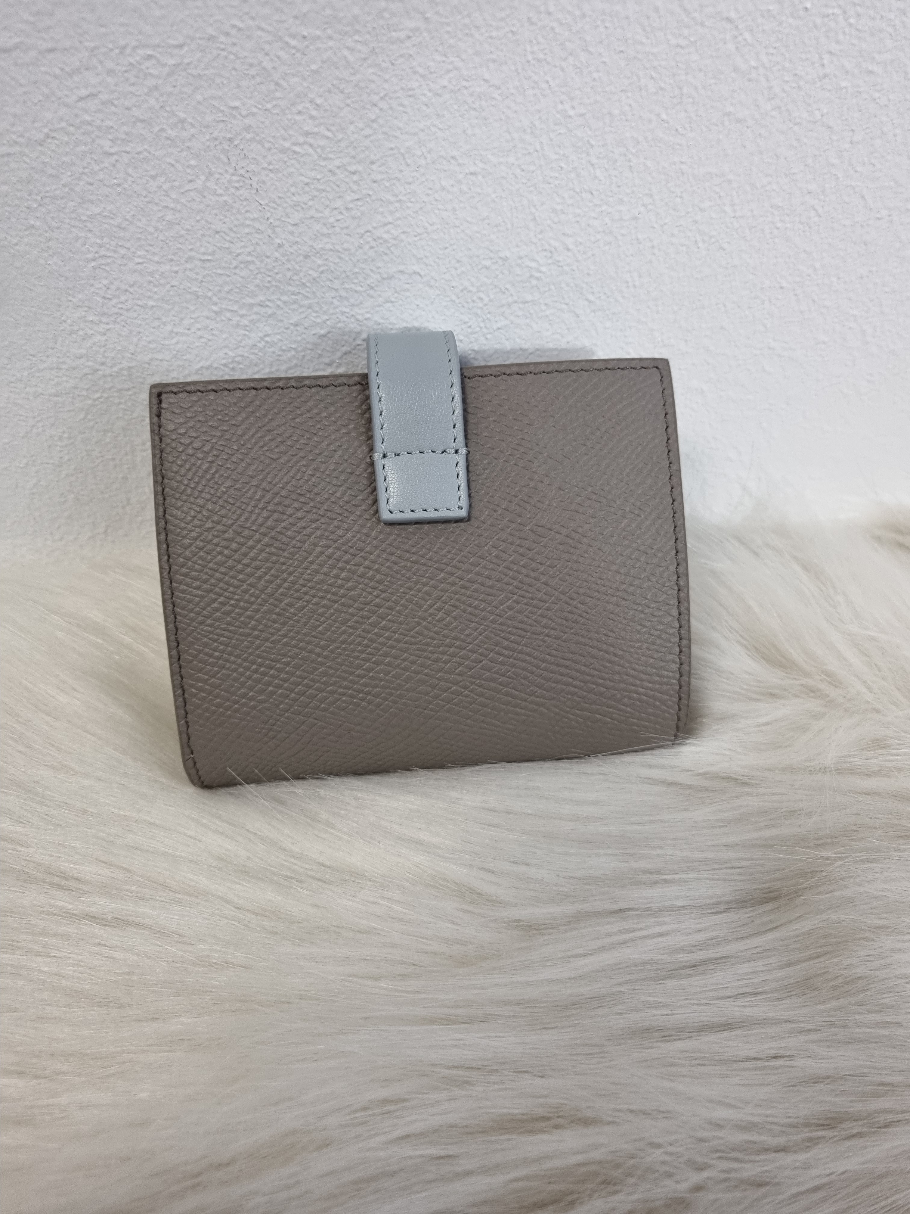 VIPセール☆直営店買付☆CELINE スモール ストラップ ウォレット