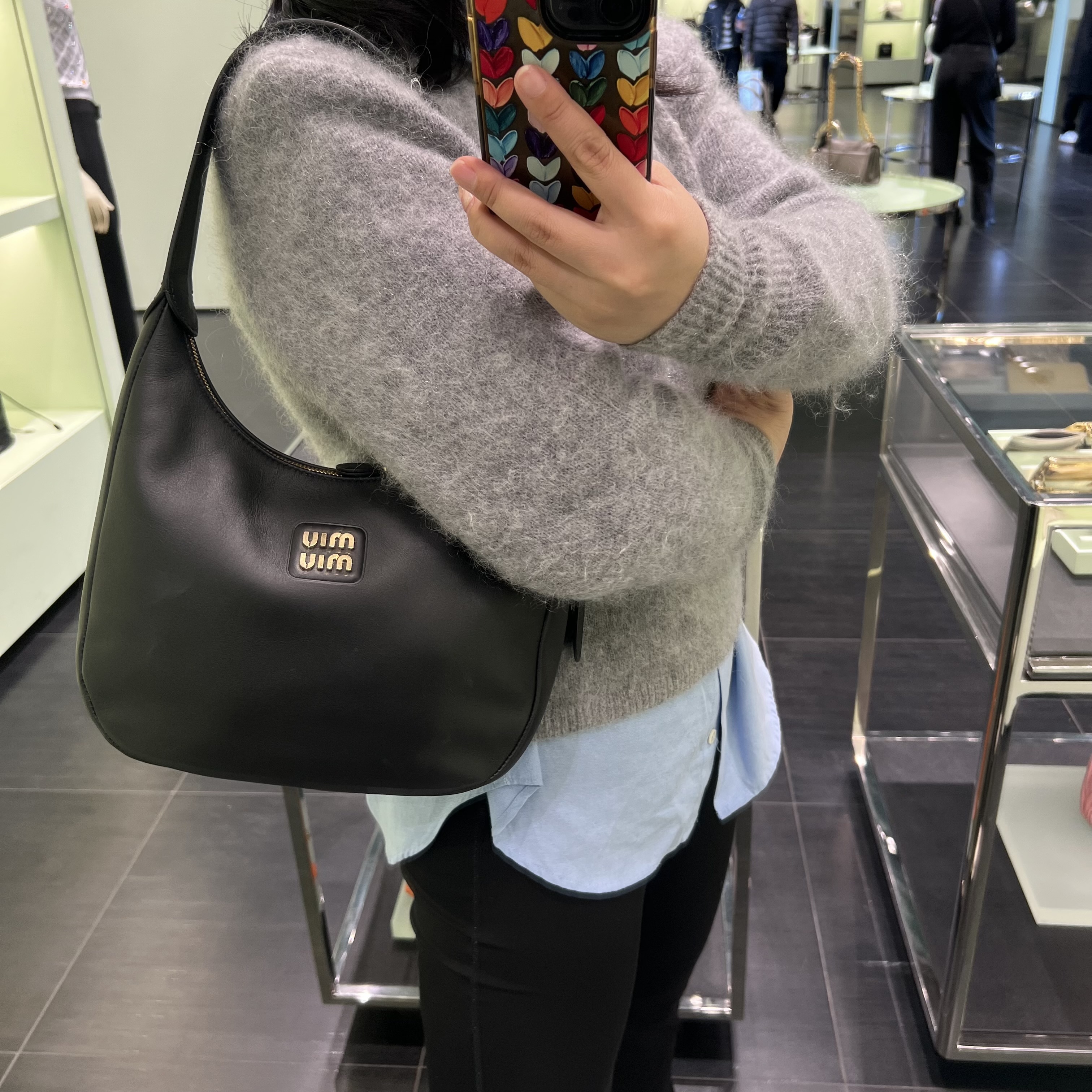 【MIUMIU】セール！ホーボーバッグ レザー 大人バッグ