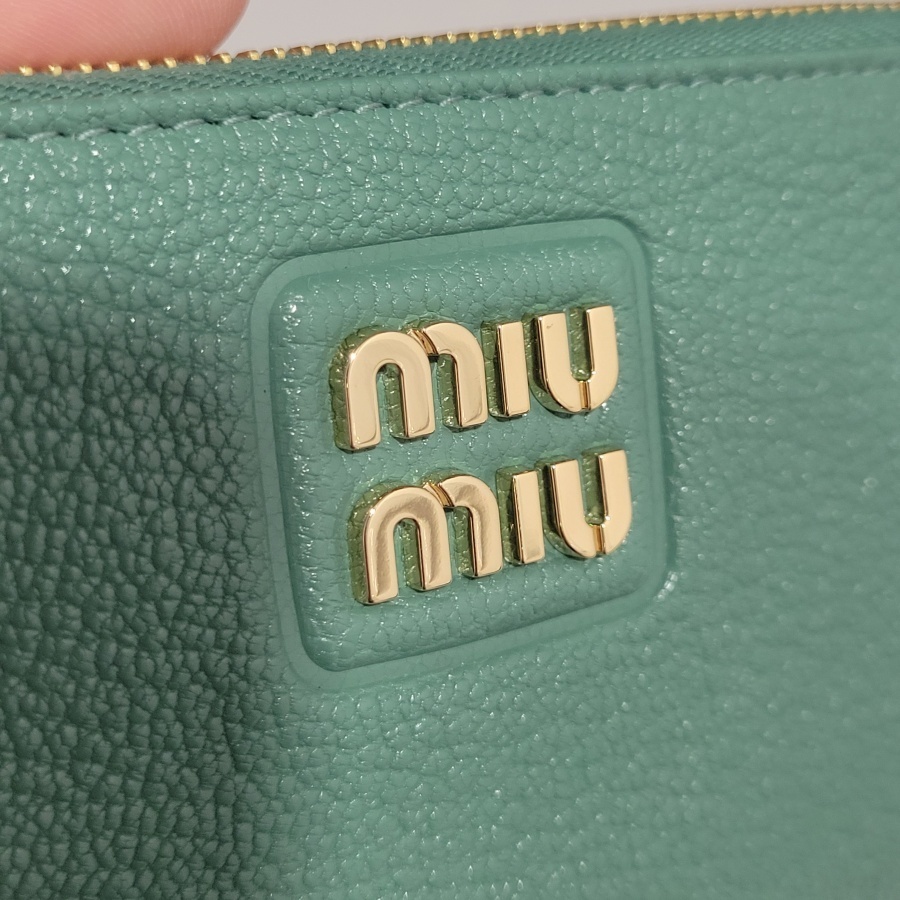 【セール】ミュウミュウ☆マドラス カードケース&財布 S☆5MB060