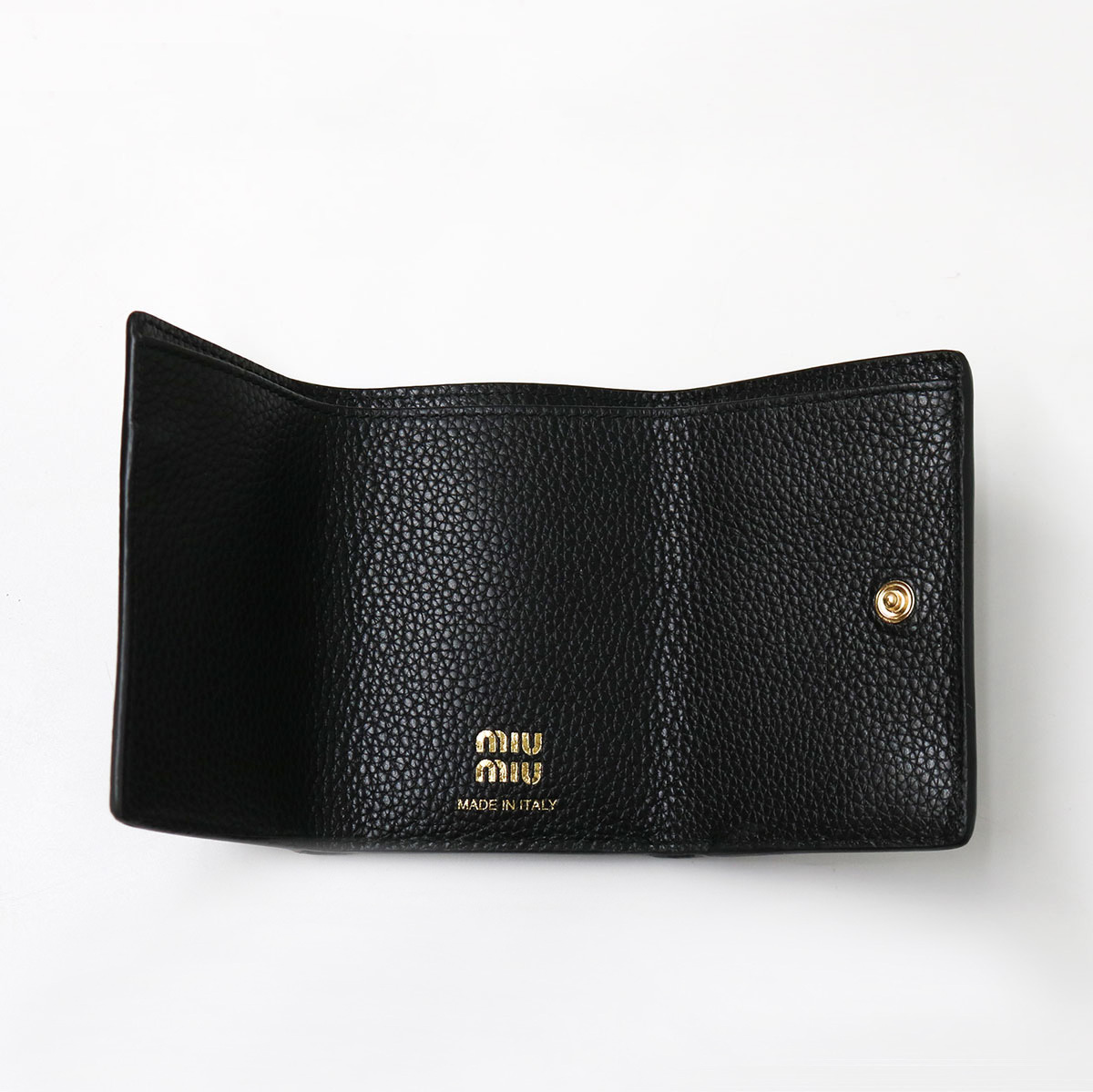 2025 SS（春夏）MIU MIU ヴィッテロダイノレザー 三つ折り財布 5MH021