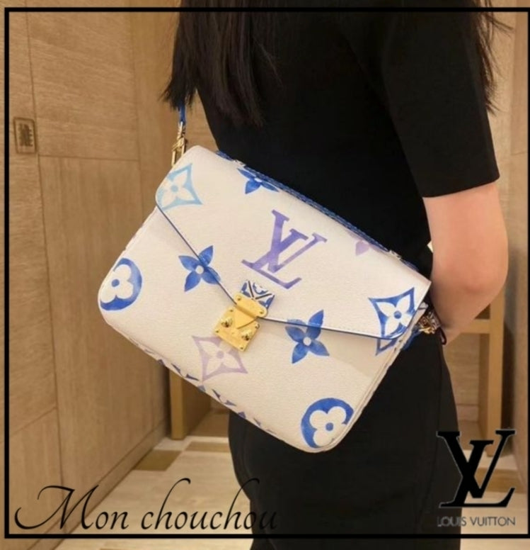【高品質】【日本未入荷♪】ルイヴィトン（Louvis Vuitton） Nouveau Pochette Metis MM 代金引換 M23055