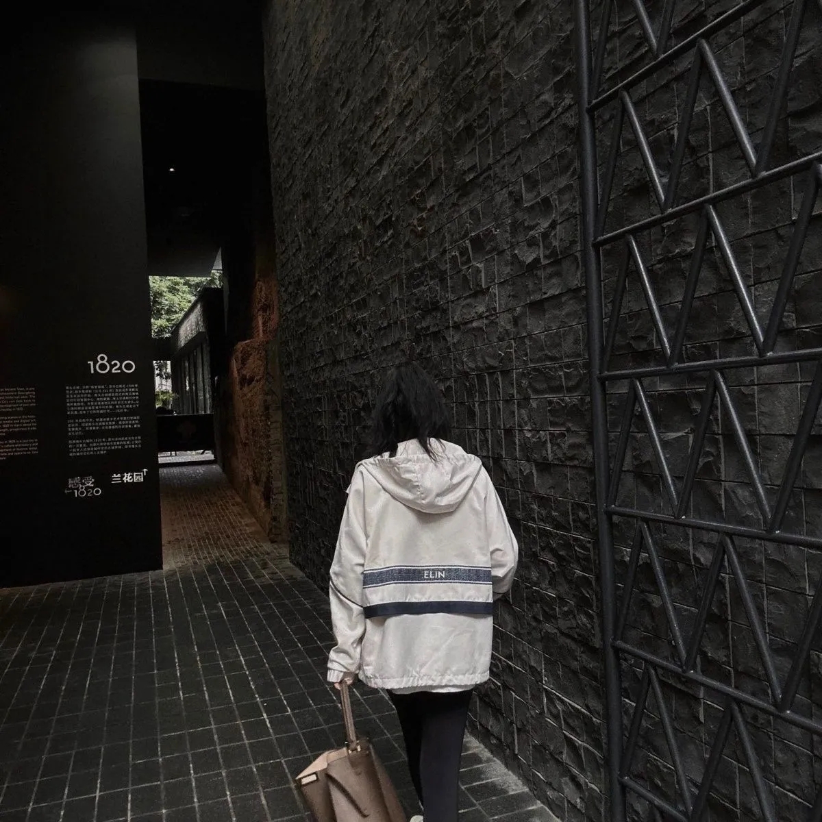 CELINE[青春の息吹]スポーツスタイルのジャケット