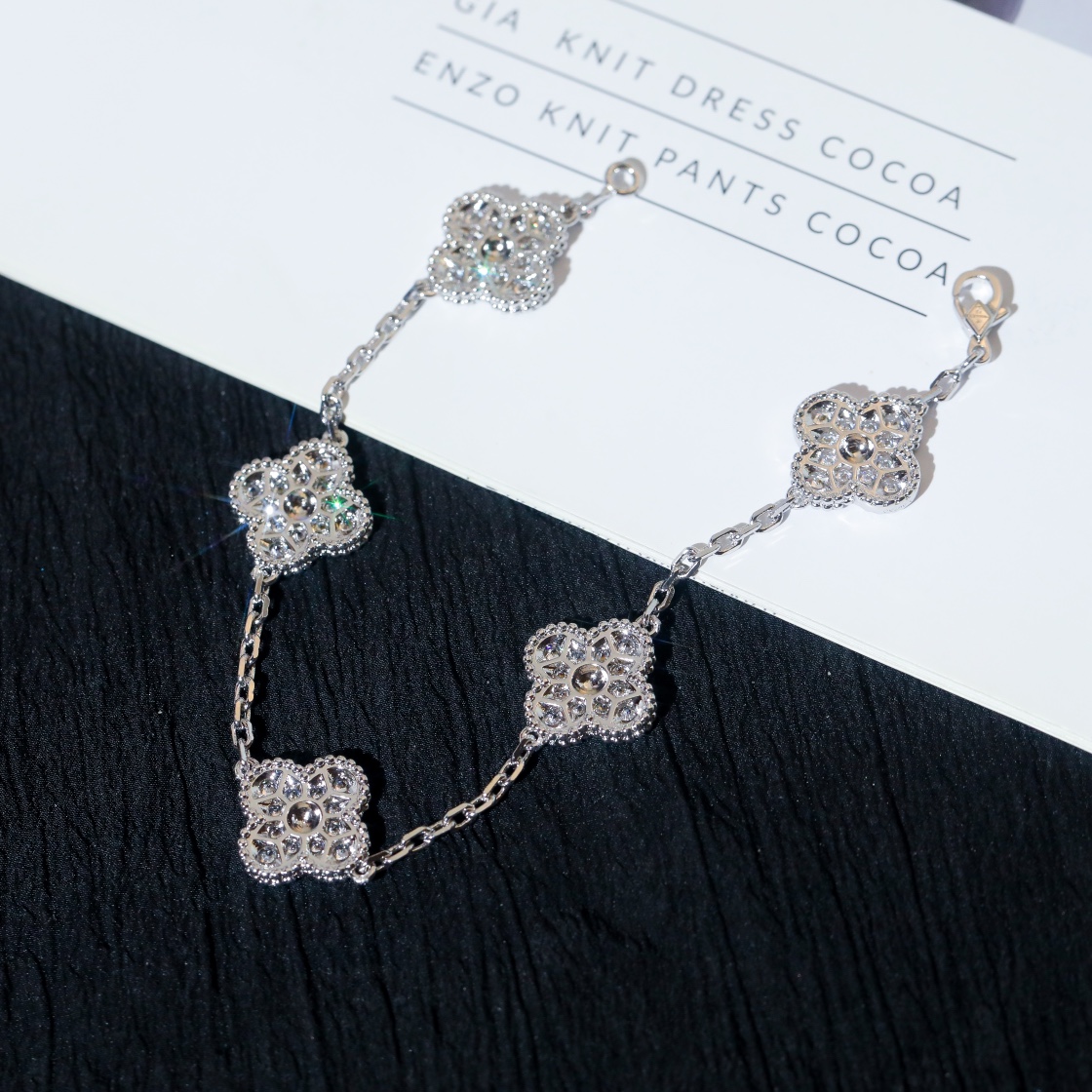 【国内発送/直営店】ブレスレット ヴァンクリーフ＆アーペル（Van Cleef & Arpels）