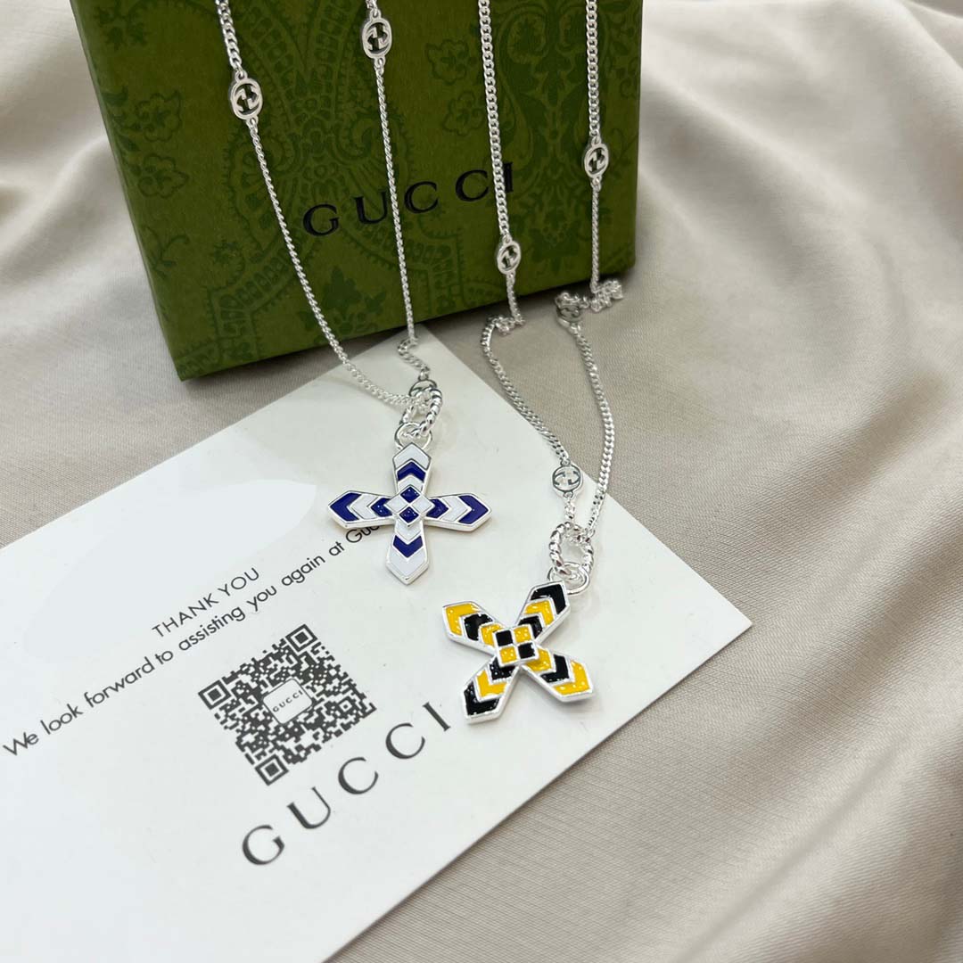 【国内発送/直営店】グッチ GUCCI  チェーンネックレス インターロッキングG十字架プレート エナメルブラックドッグタグ