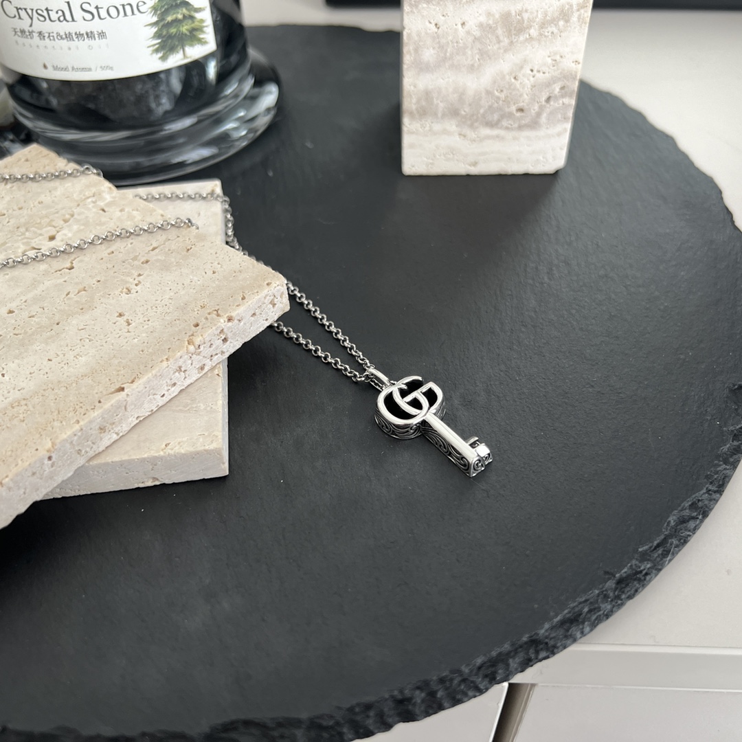 【国内発送/直営店】GUCCI グッチ SV925 ダブルG キー 627757 ネックレス シルバー925 レディース