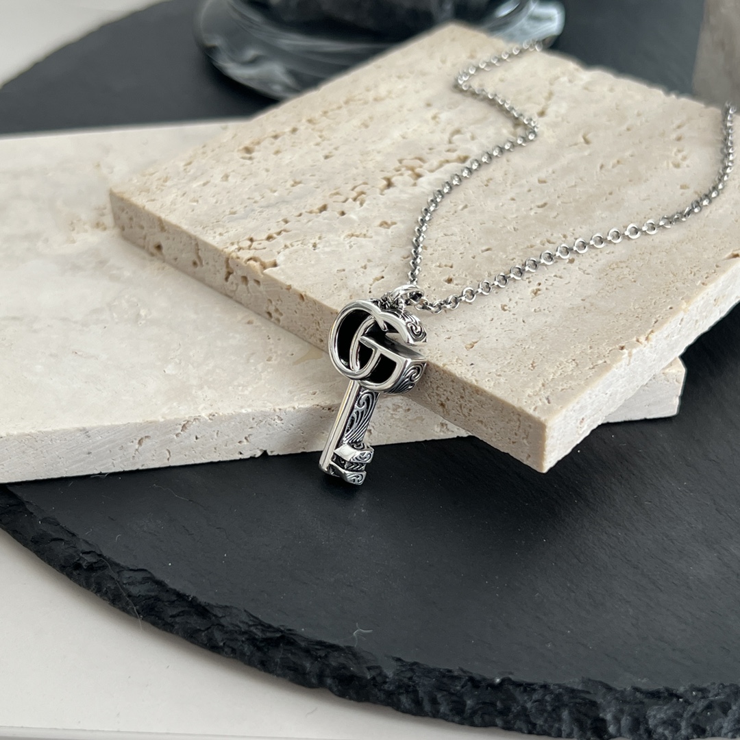【国内発送/直営店】GUCCI グッチ SV925 ダブルG キー 627757 ネックレス シルバー925 レディース