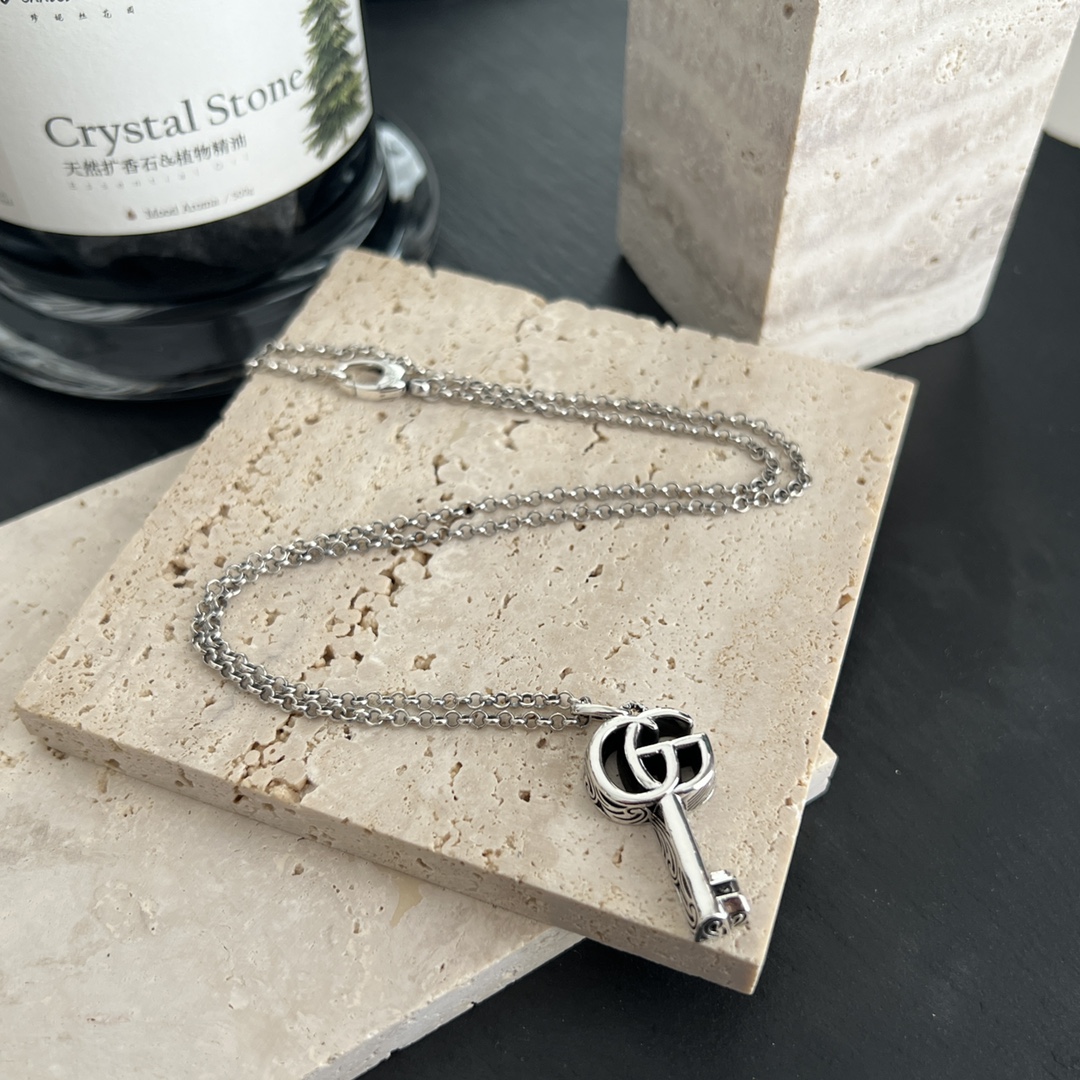 【国内発送/直営店】GUCCI グッチ SV925 ダブルG キー 627757 ネックレス シルバー925 レディース