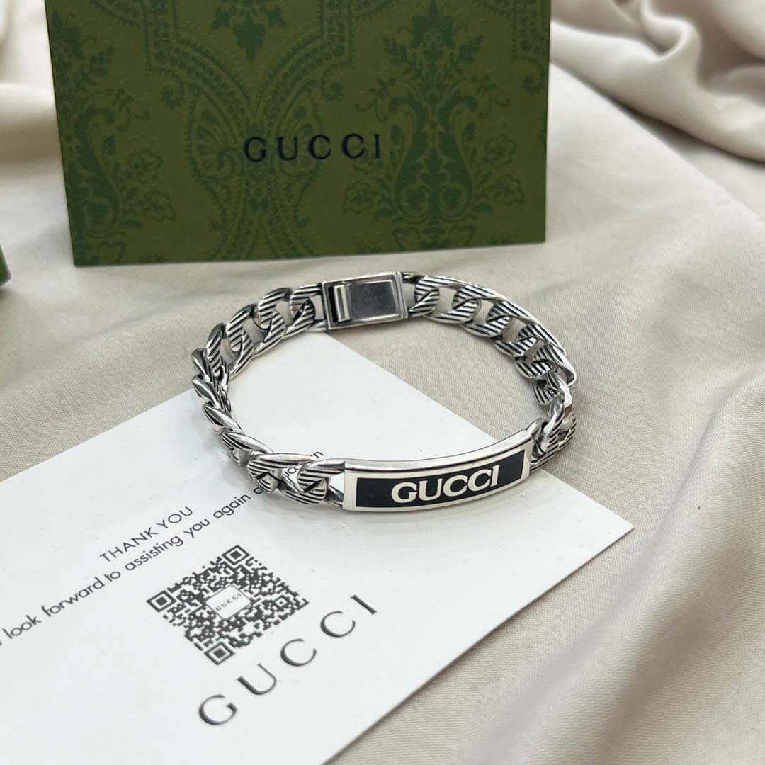 【国内発送/直営店】GUCCI グッチ ブラックエナメルロゴプレート エングレービングチェーンブレスレット ロゴバープレートスリムエナメル スターリングシルバー 腕輪 メンズ レディース 男女兼用 ボックス クラスプ クロージャー