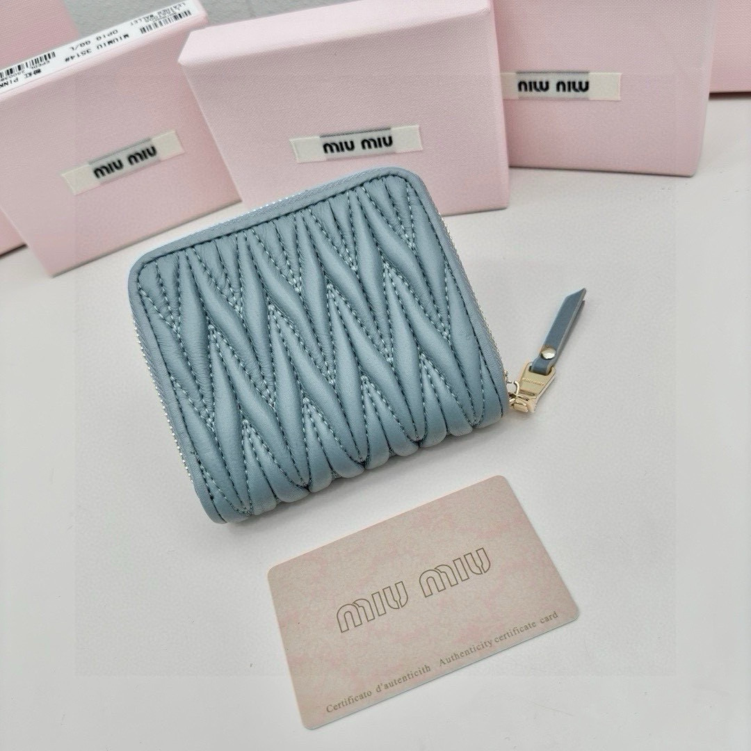 関税負担なし☆MiuMiu ミュウミュウ マテラッセ コインケース x 財布（レディース）