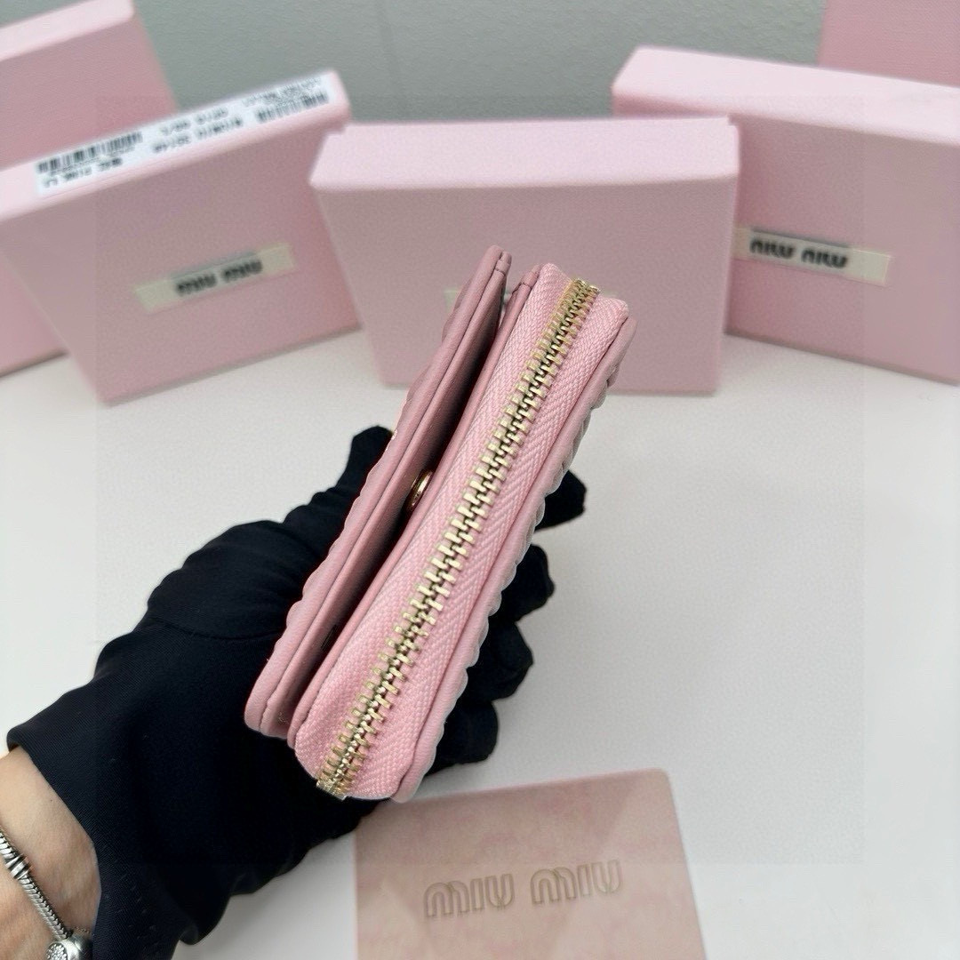 関税負担なし☆MiuMiu ミュウミュウ マテラッセ コインケース x 財布（レディース）