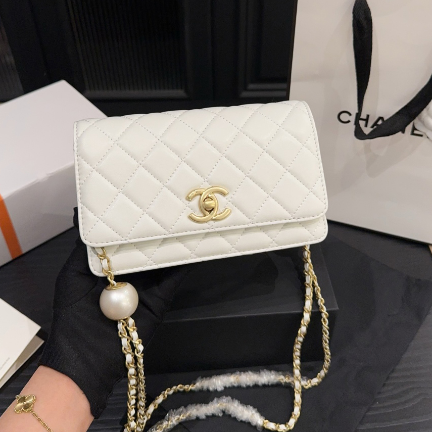 【CHANEL】 2025新作 シャネル WOC 長さ調節◎ チェーンウォレット
