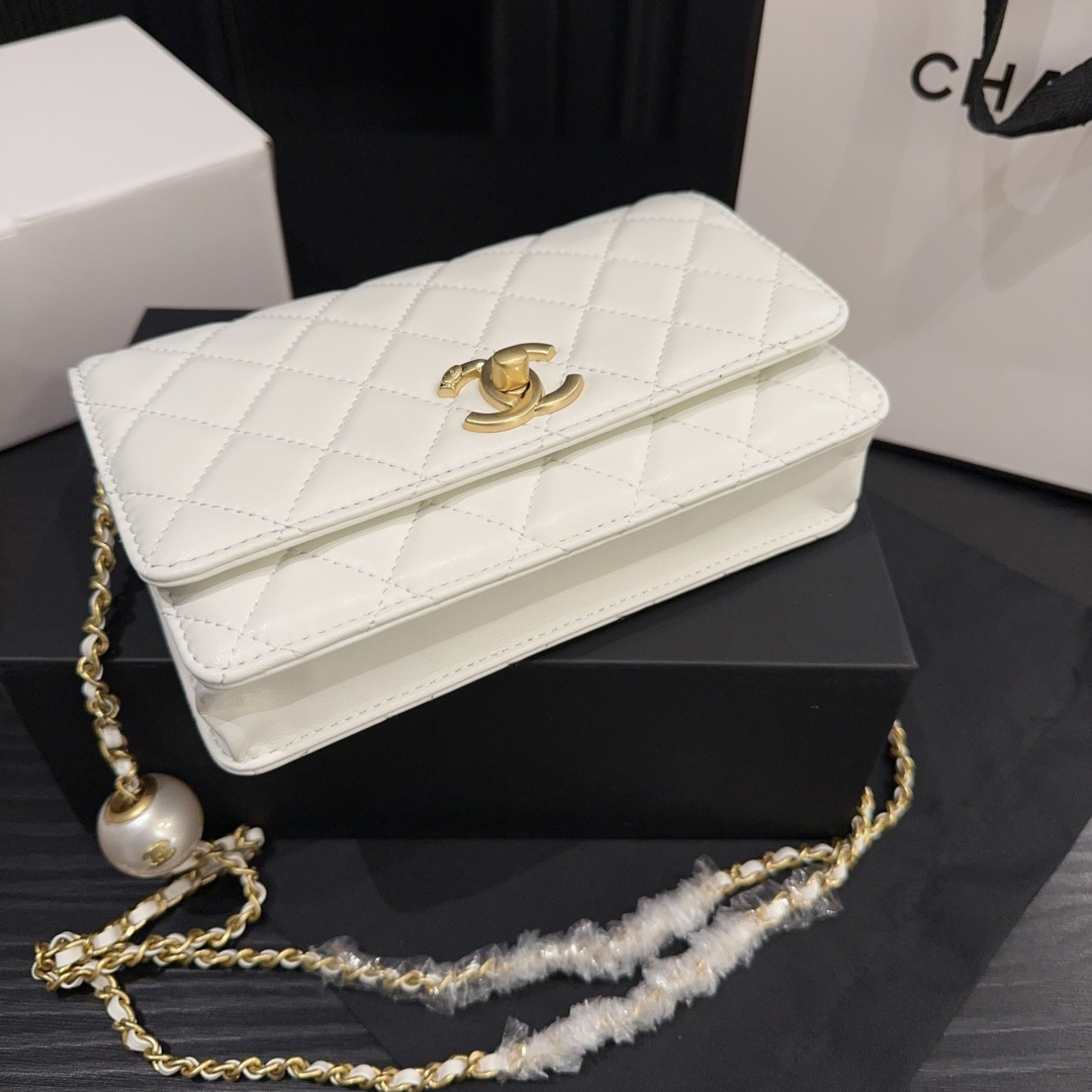 【CHANEL】 2025新作 シャネル WOC 長さ調節◎ チェーンウォレット
