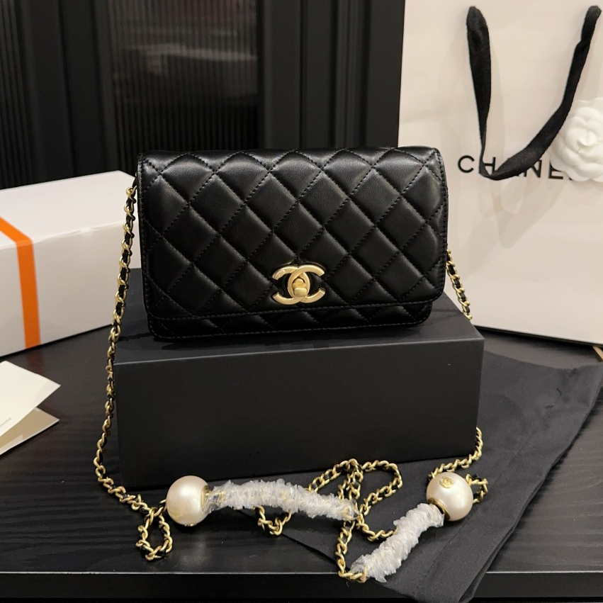 【CHANEL】 2025新作 シャネル WOC 長さ調節◎ チェーンウォレット