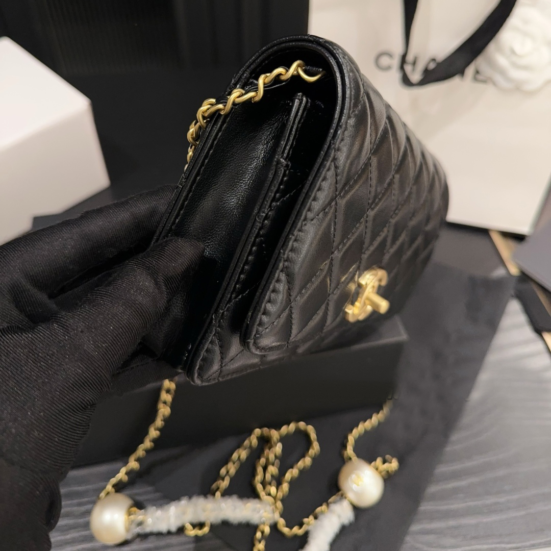 【CHANEL】 2025新作 シャネル WOC 長さ調節◎ チェーンウォレット