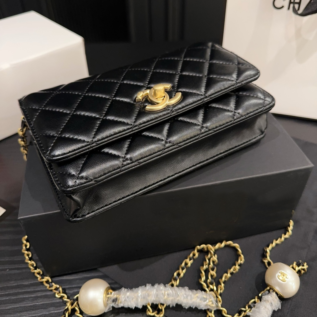 【CHANEL】 2025新作 シャネル WOC 長さ調節◎ チェーンウォレット