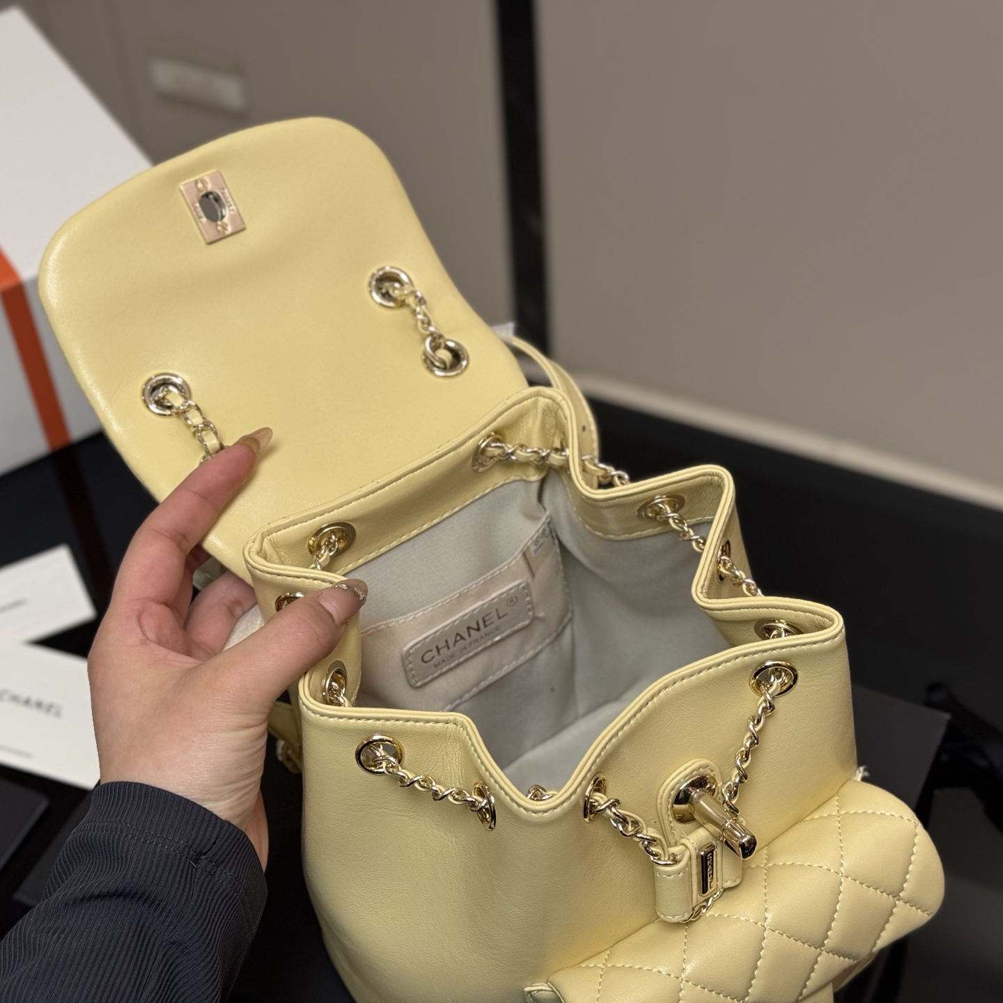 22C DUMA ◆希少♪コーデのお供に☆◆CHANEL★バックパック