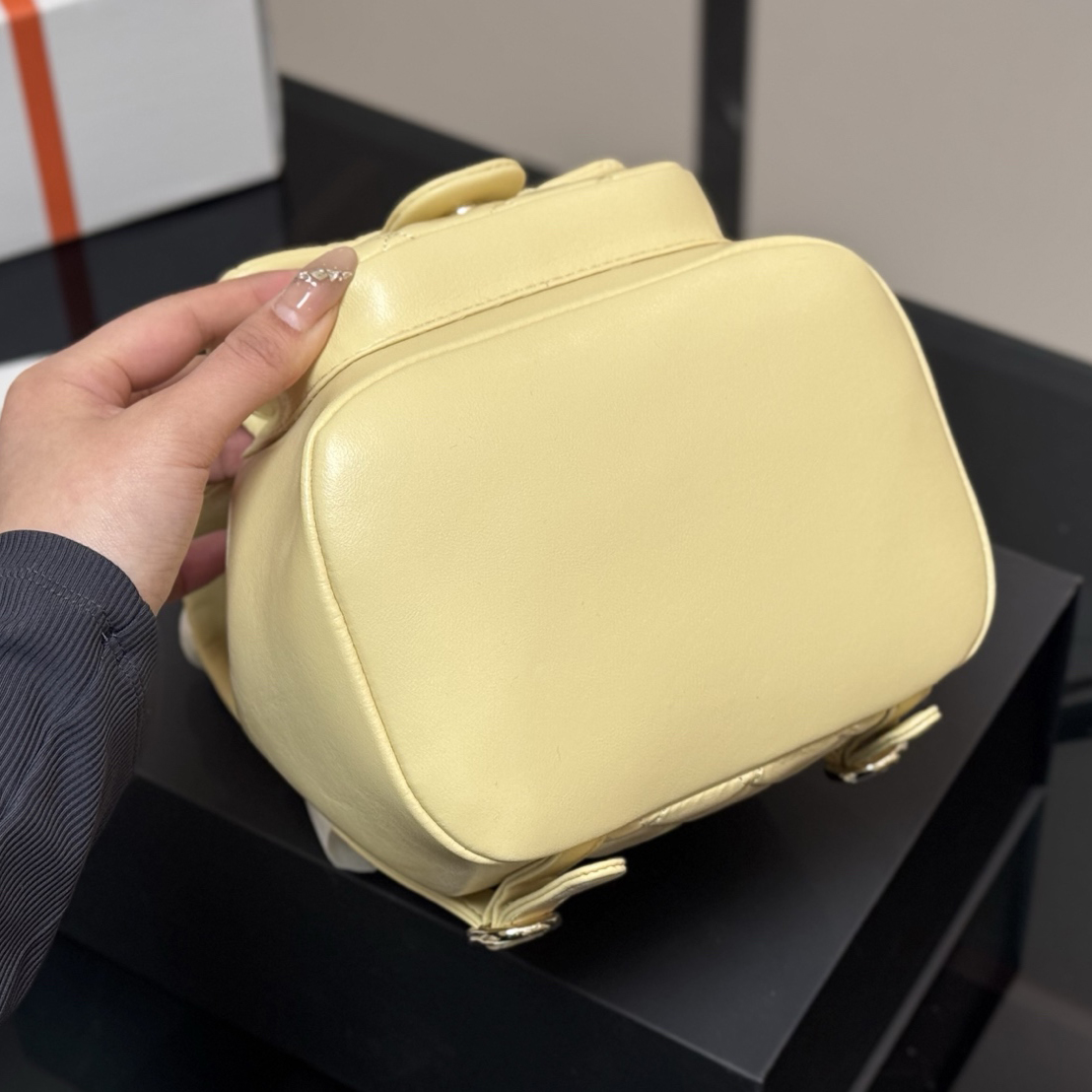 22C DUMA ◆希少♪コーデのお供に☆◆CHANEL★バックパック