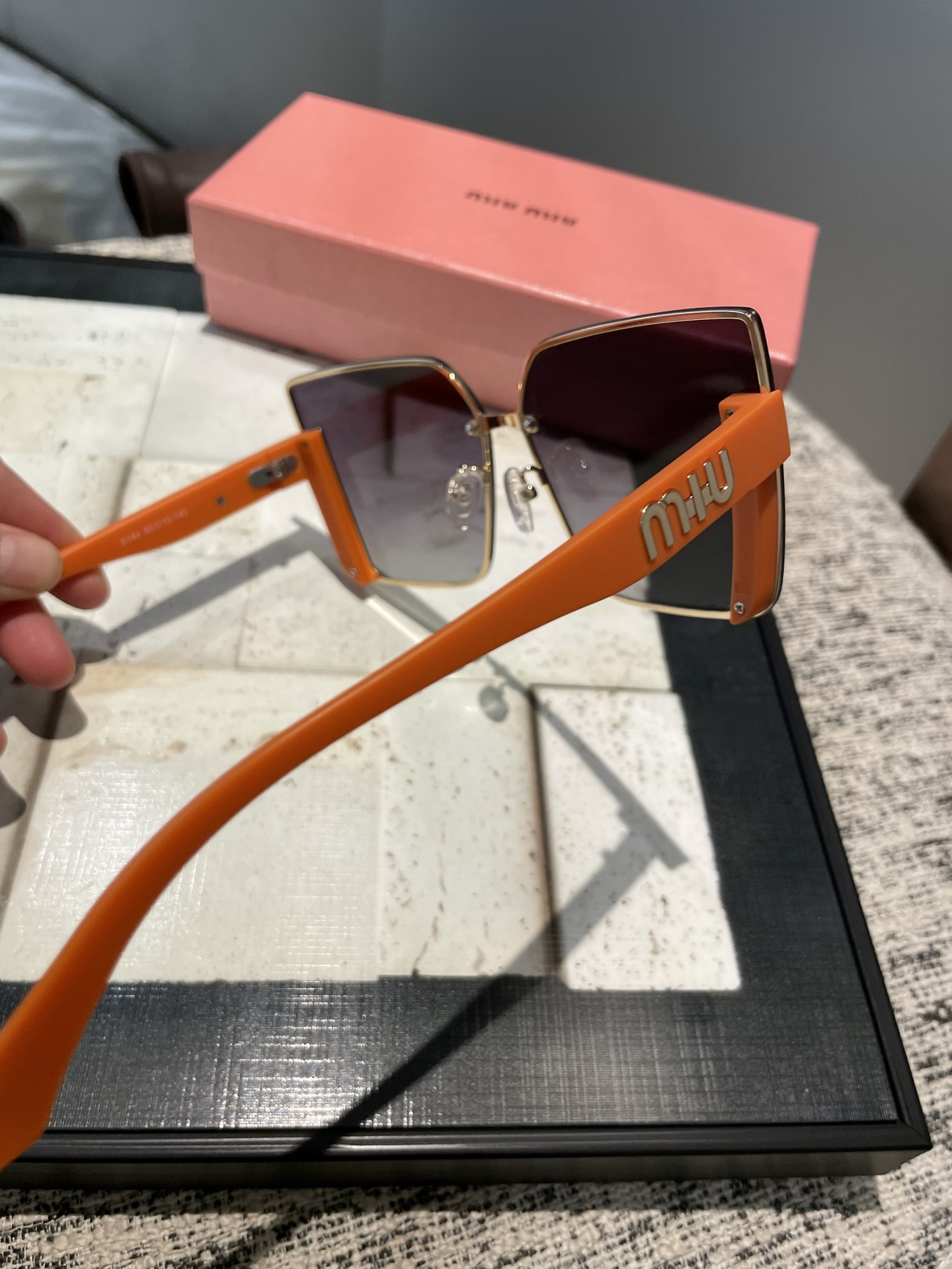 MIU MIU【TR偏光シリーズ】2025年新作 偏光サングラス 紫外線対策 M5144