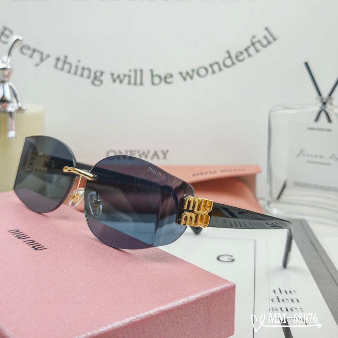 🍒新作✨サングラス 紫外線99%カット、旅行やお出かけの際の服装に合わせやすいアイテム M68076
