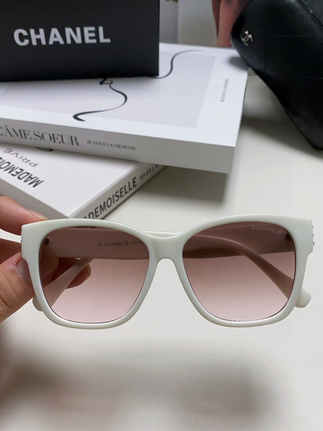 シャネル 新作 ダブルC 偏光レンズ サングラス CH381483