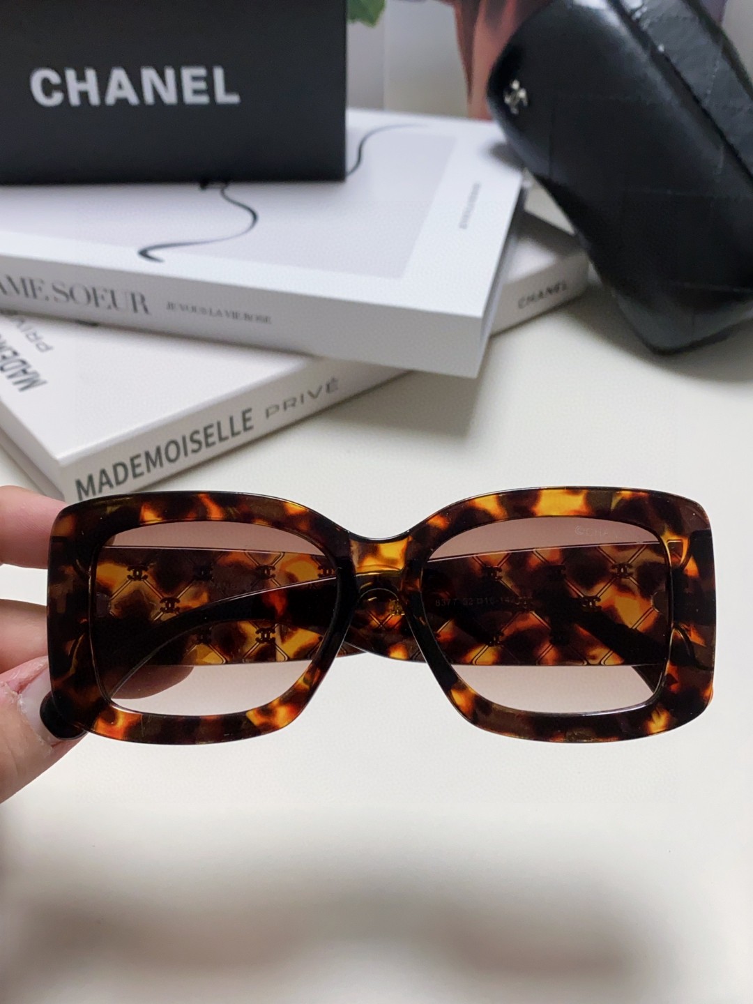 【CHANEL】シャネル 2025年新作トレンド 人気スクエア 偏光サングラス CH381731