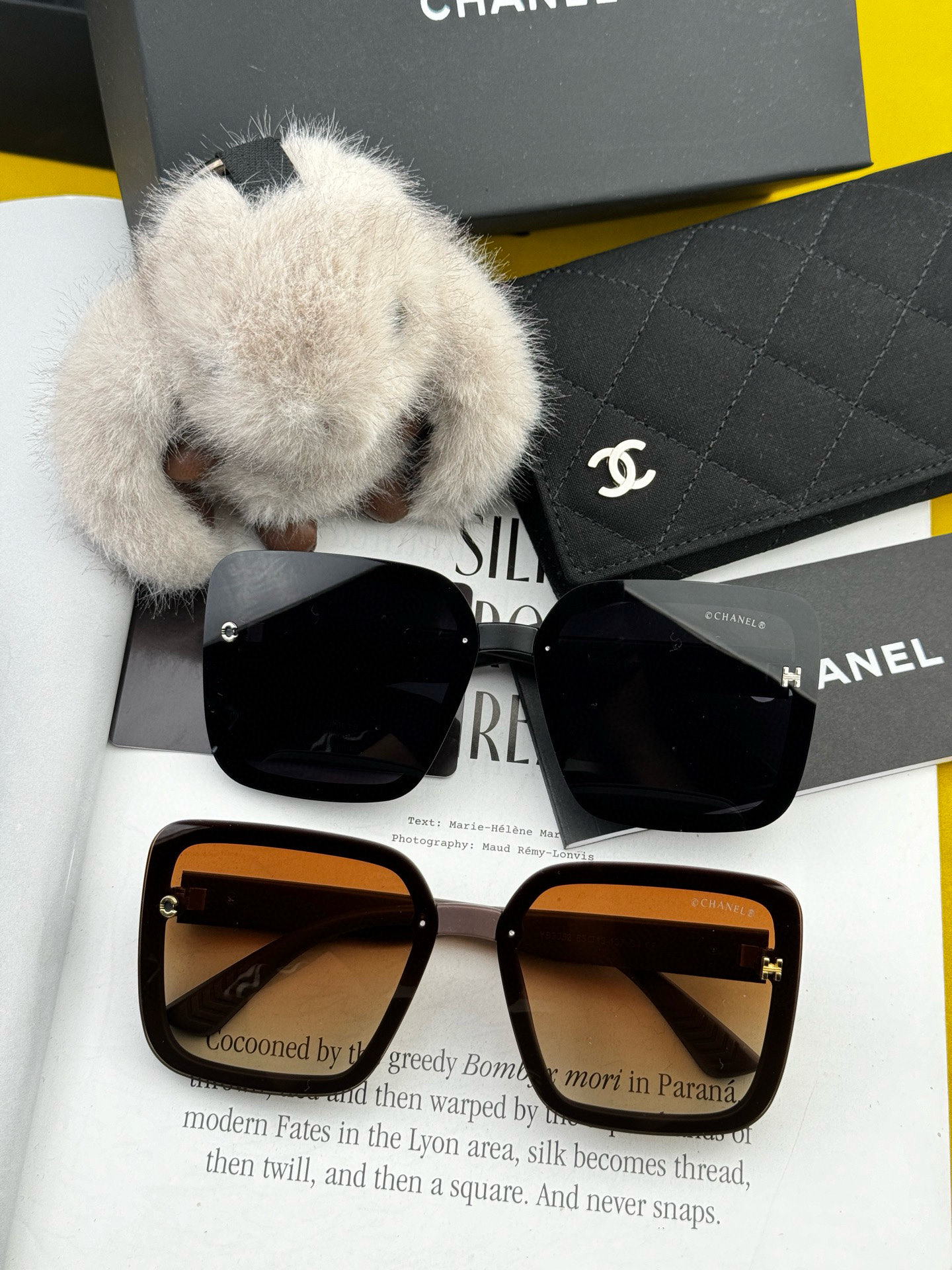 シャネルの新作サングラス、個性的で前衛的な春夏最新モデル CH2305