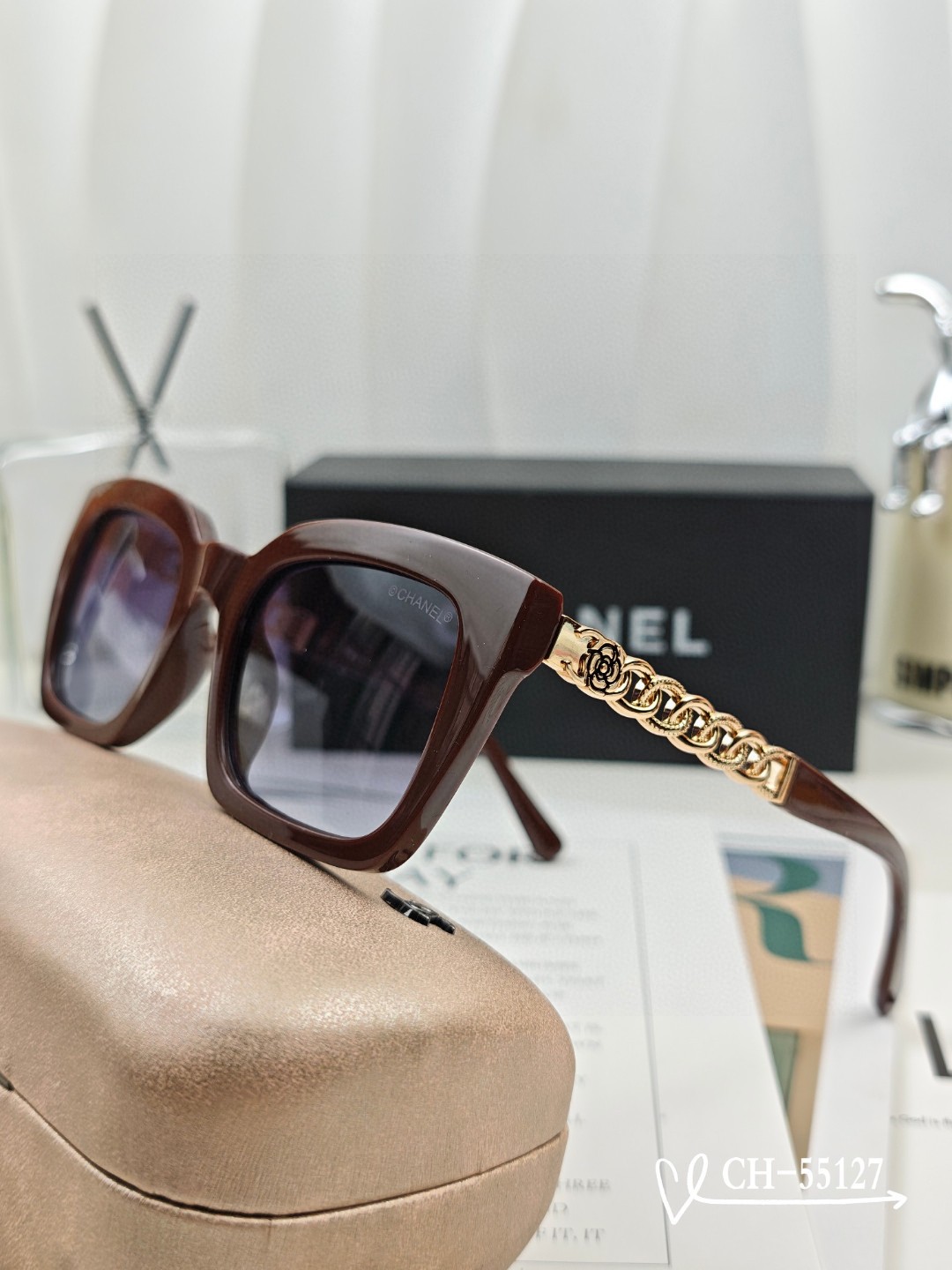 【CHANEL】シャネル 2025年新作トレンド 大人気 ファッションスクエア 偏光サングラス CH55127