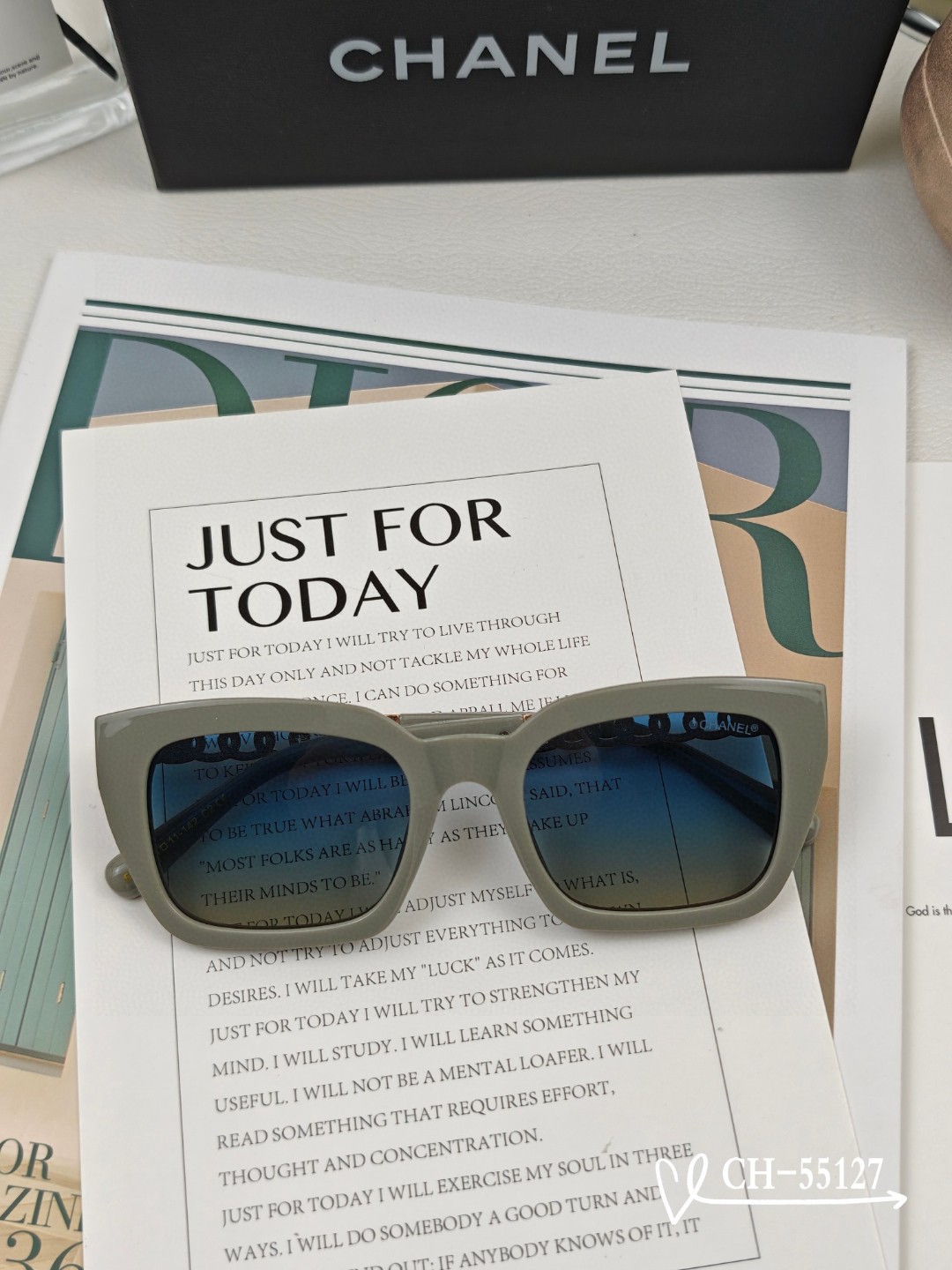 【CHANEL】シャネル 2025年新作トレンド 大人気 ファッションスクエア 偏光サングラス CH55127