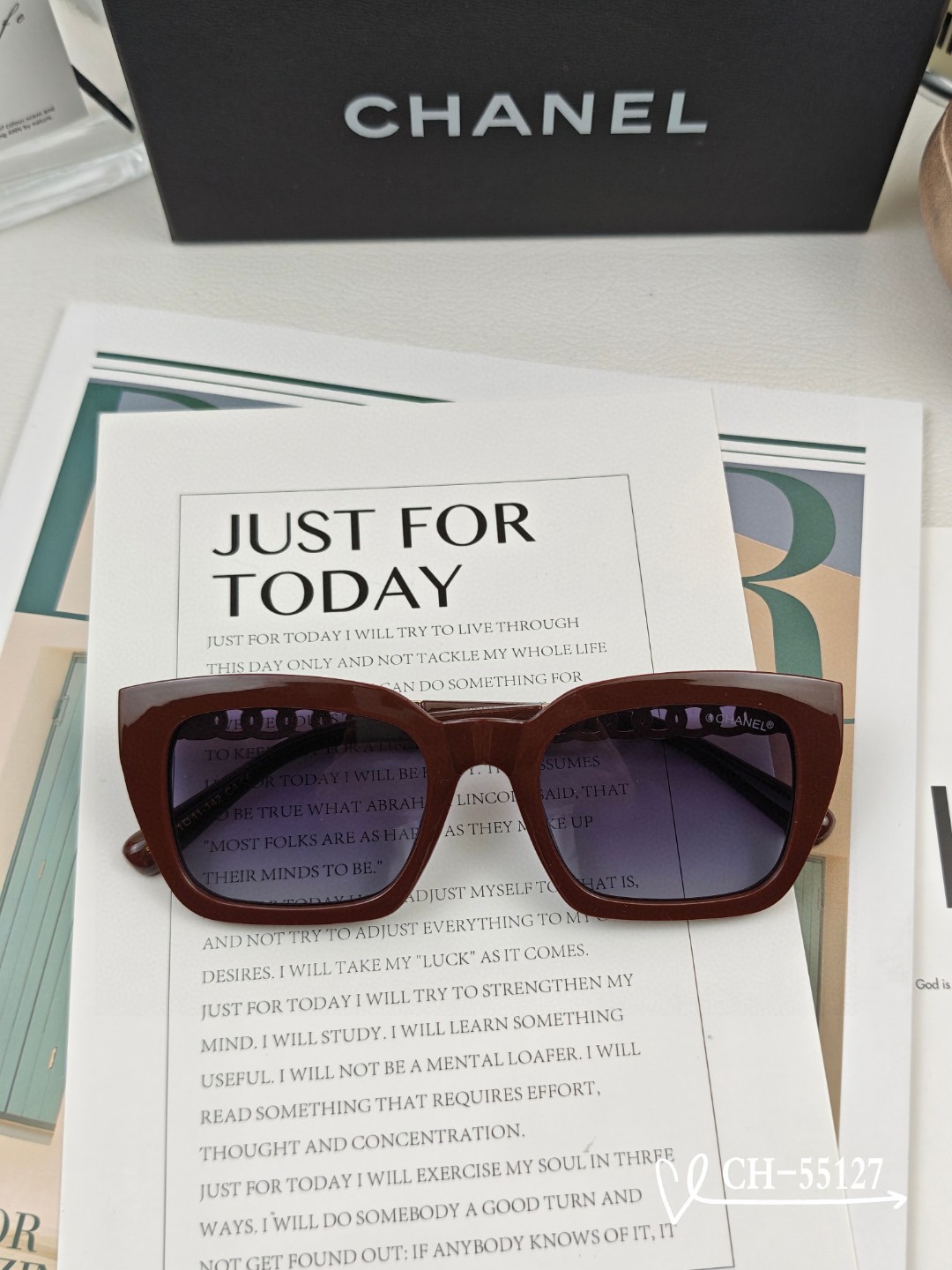 【CHANEL】シャネル 2025年新作トレンド 大人気 ファッションスクエア 偏光サングラス CH55127